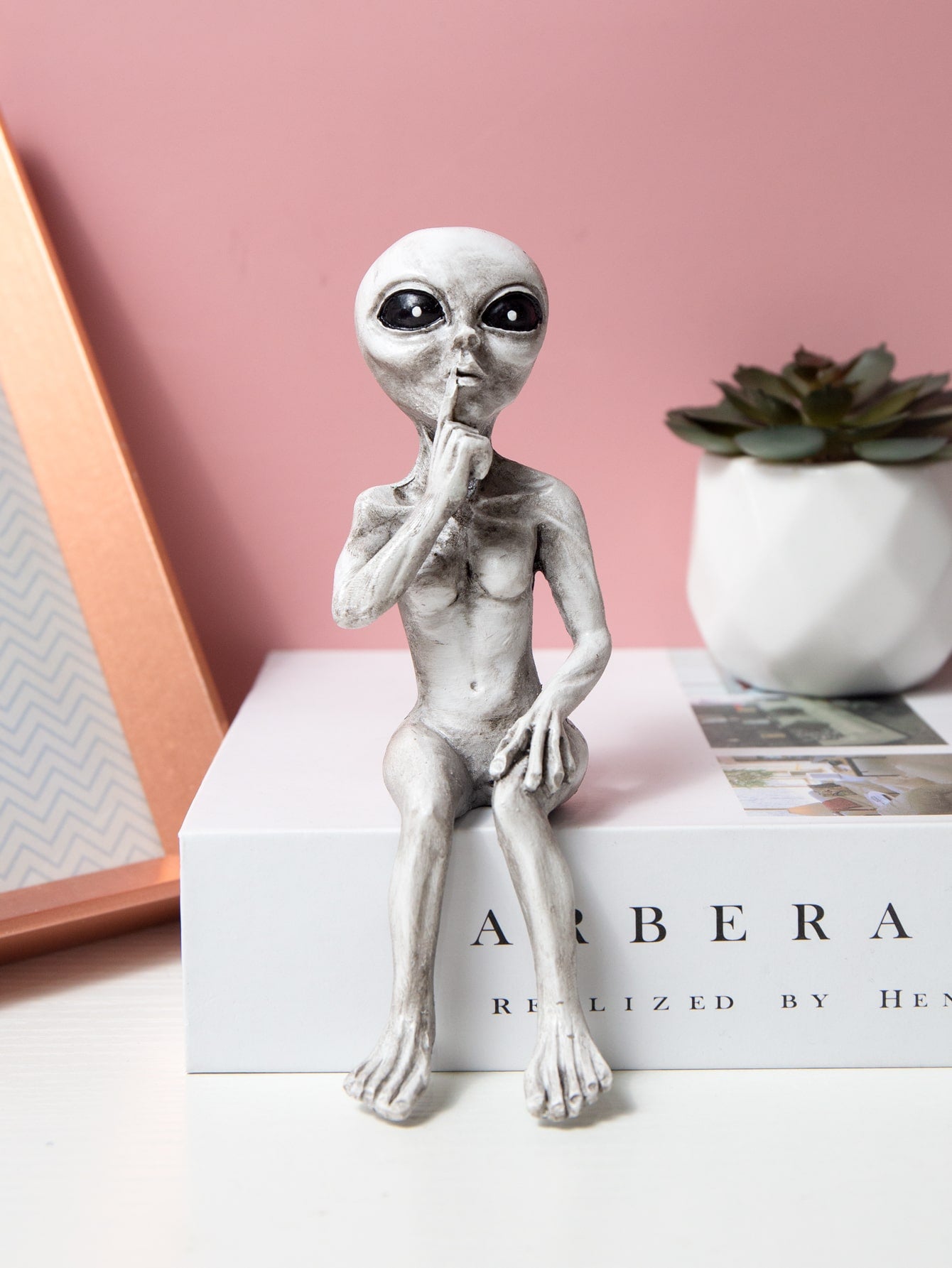 Aliens UFO Merchandise - 16% Nation