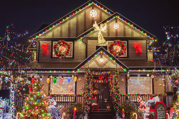 Christmas Light Hanging Services Near Me