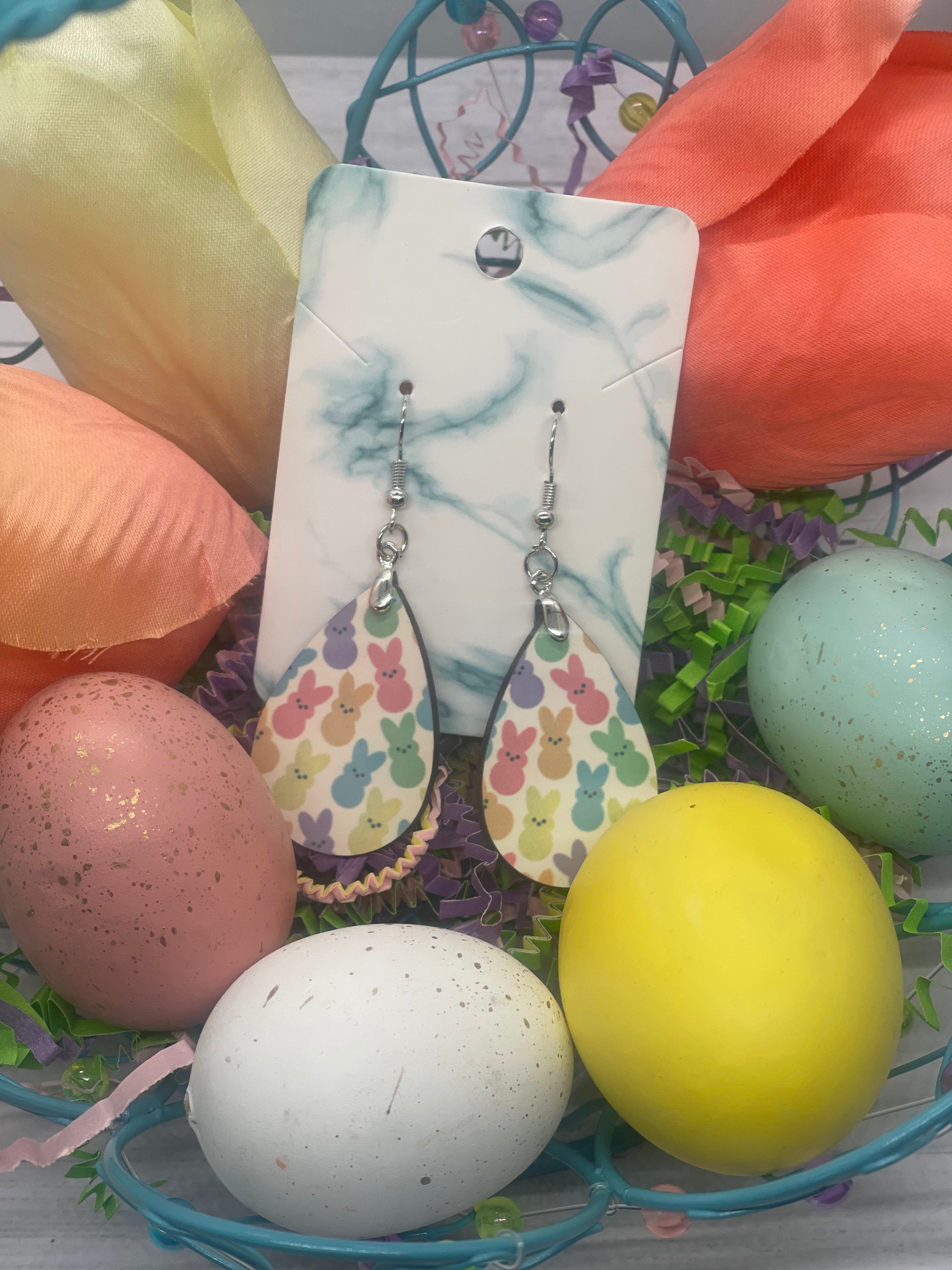 1.8 inch teardrop peeps on white