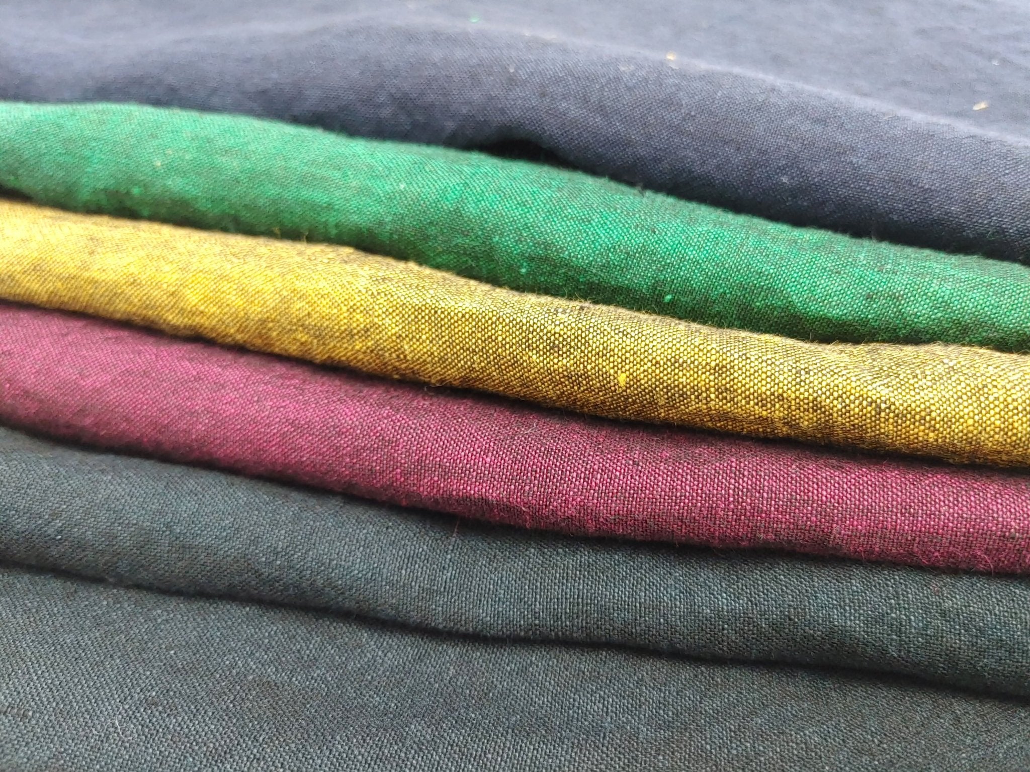 Buy Beige Solid Chambray Cotton Fabric Online – TradeUNO Fabrics