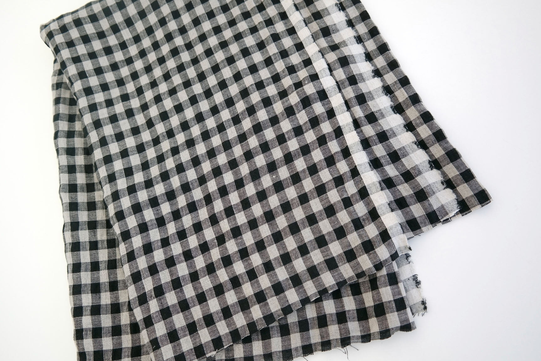 Linen Gingham Check Seersucker Stretch Fabric (6515) - The Linen Lab