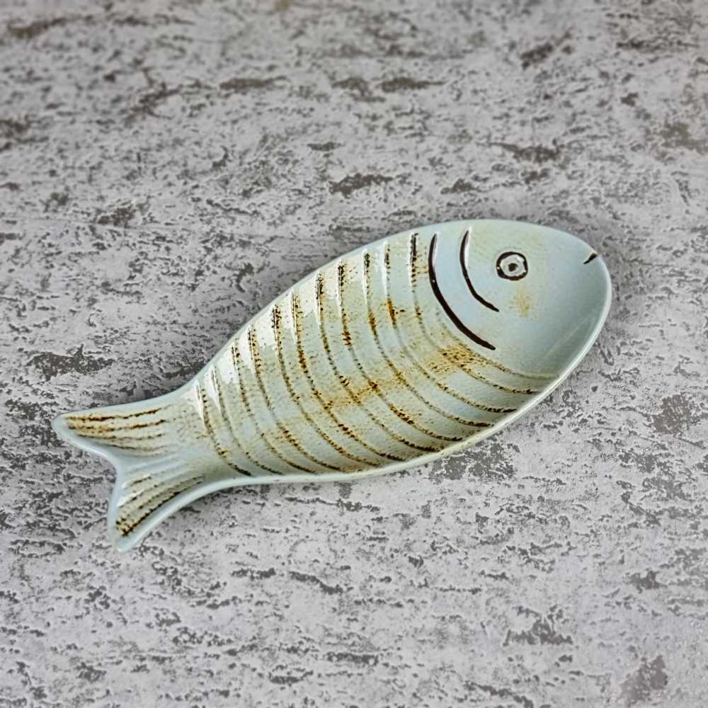 fish shaped ceramic dish