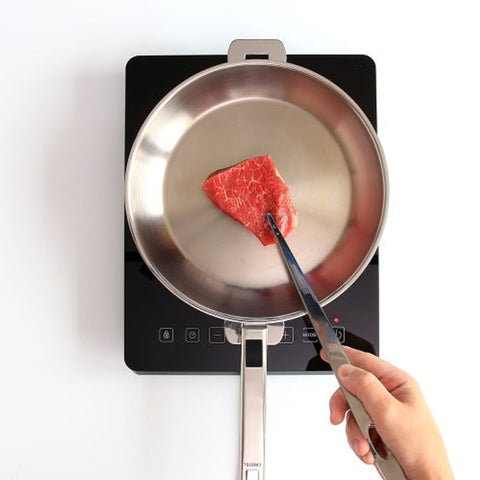 Braise your meat with your removable handles - CRISTEL® USA