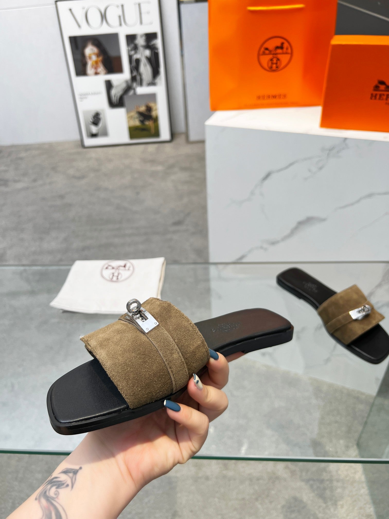 Luxury Shoes - HMS - 280 2113