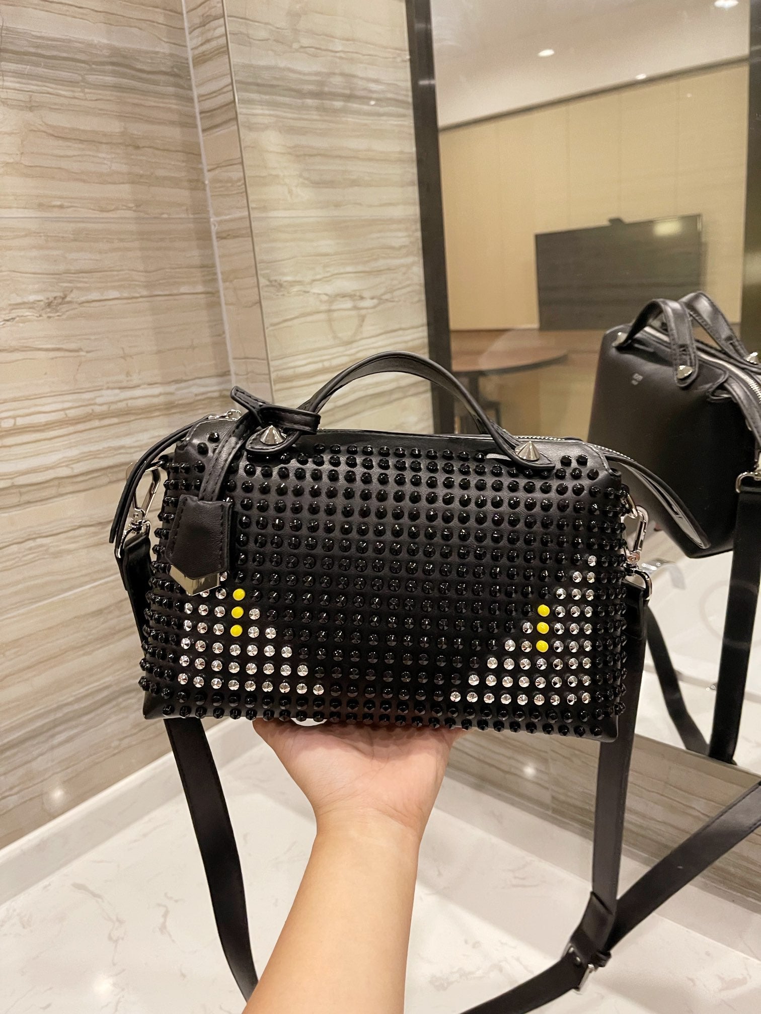 VL - Luxury Edition Bags FEI 219 2255