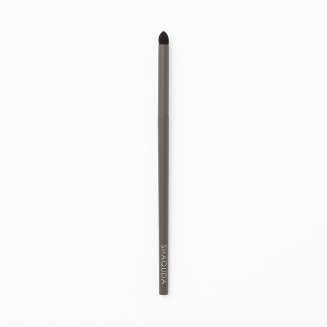 Teardrop foundation Brush – SHAQUDA