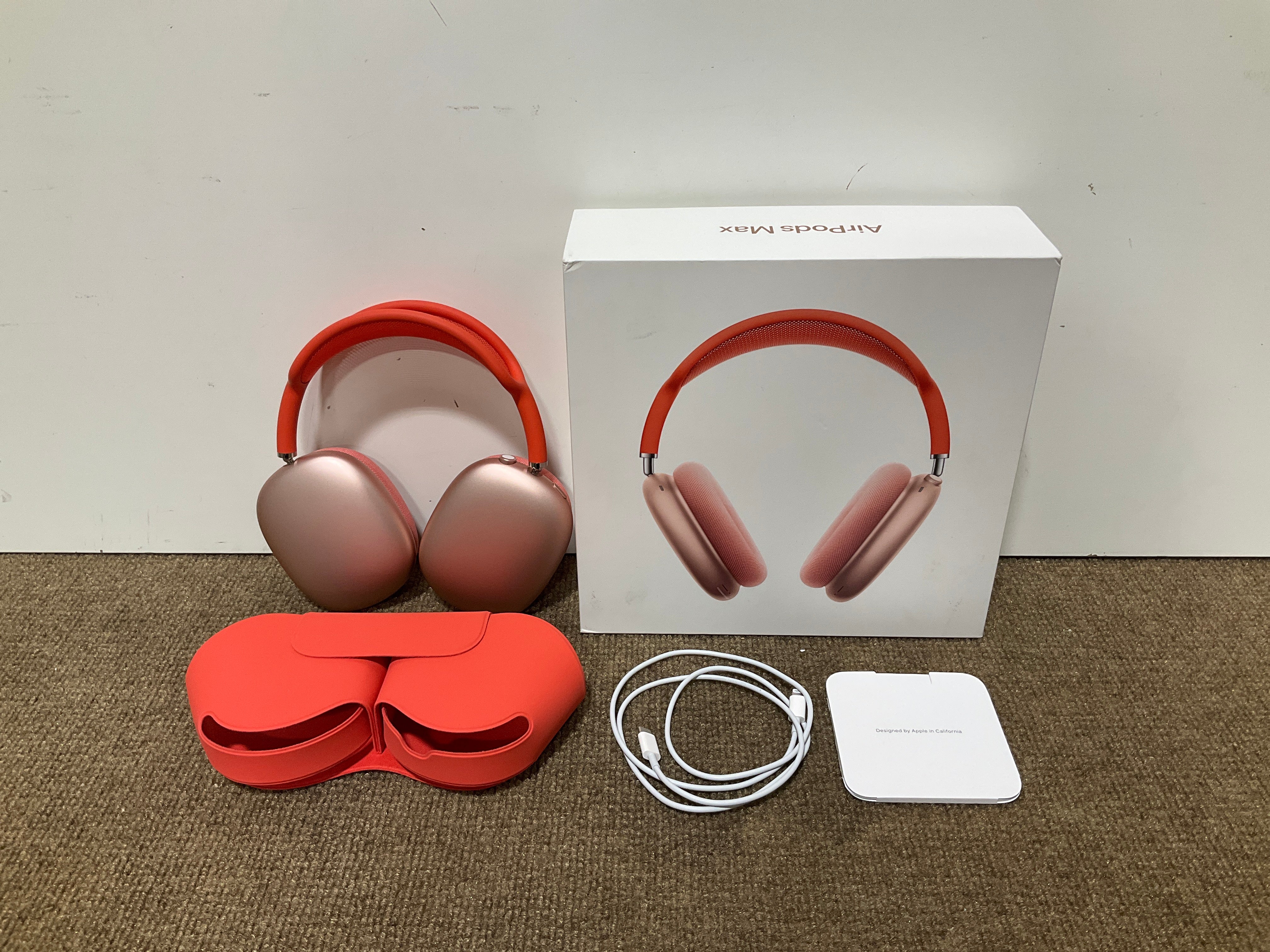 ♥ New, Open Box - Apple Airpods Max Pink MGYM3AM/A