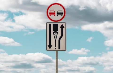 Dual carriageway sign