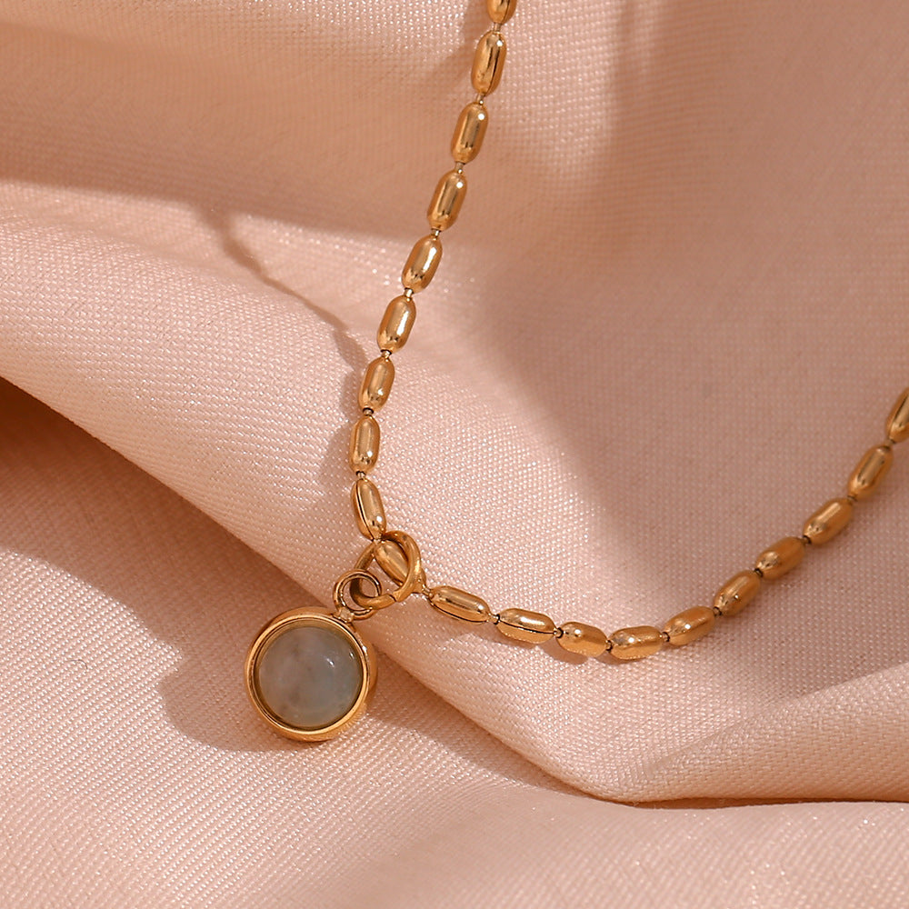Mi Zhu Chain Mini Natural Stone Pendant Necklace - Gold