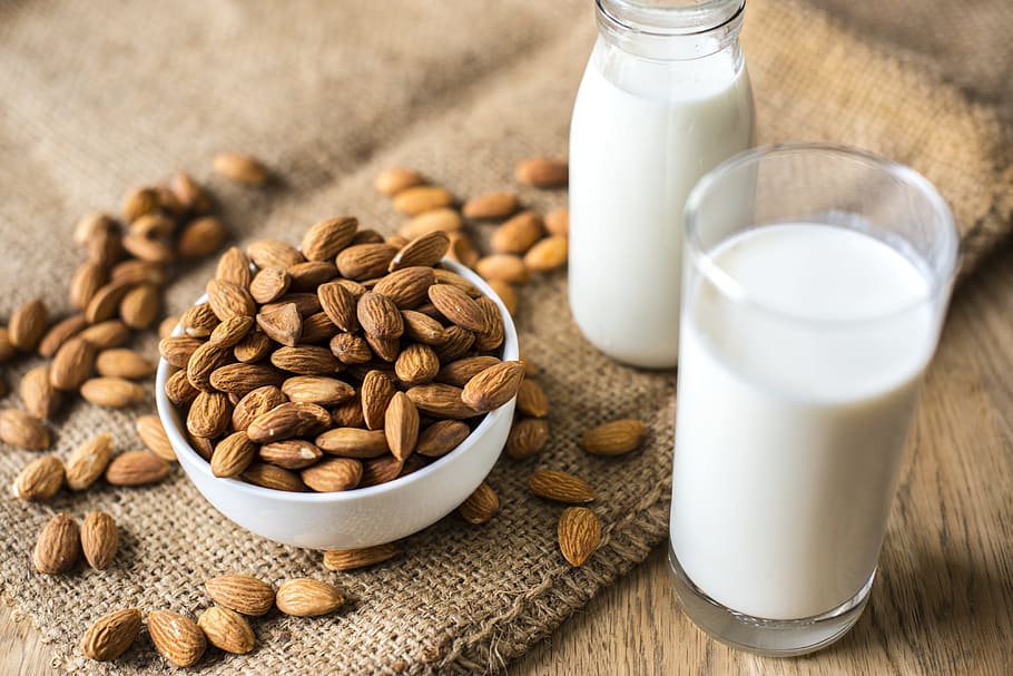 Photo of almonds in a bowl and almond milk. Creative Commons License.