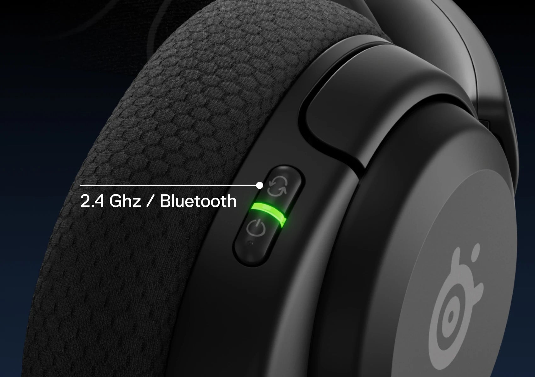 SteelSeries Gaming Headset - Arctis Nova 5 Wireless, Cross-Platform Gaming, Black אוזניות גיימינג אלחוטיות מבית סטילסריאס – Arctis Nova 5 Wireless – כולל אפליקציה יעודית, מיקרופון נשלף, דונגל אלחוטי וחיבור בלוטוס, צבע שחור