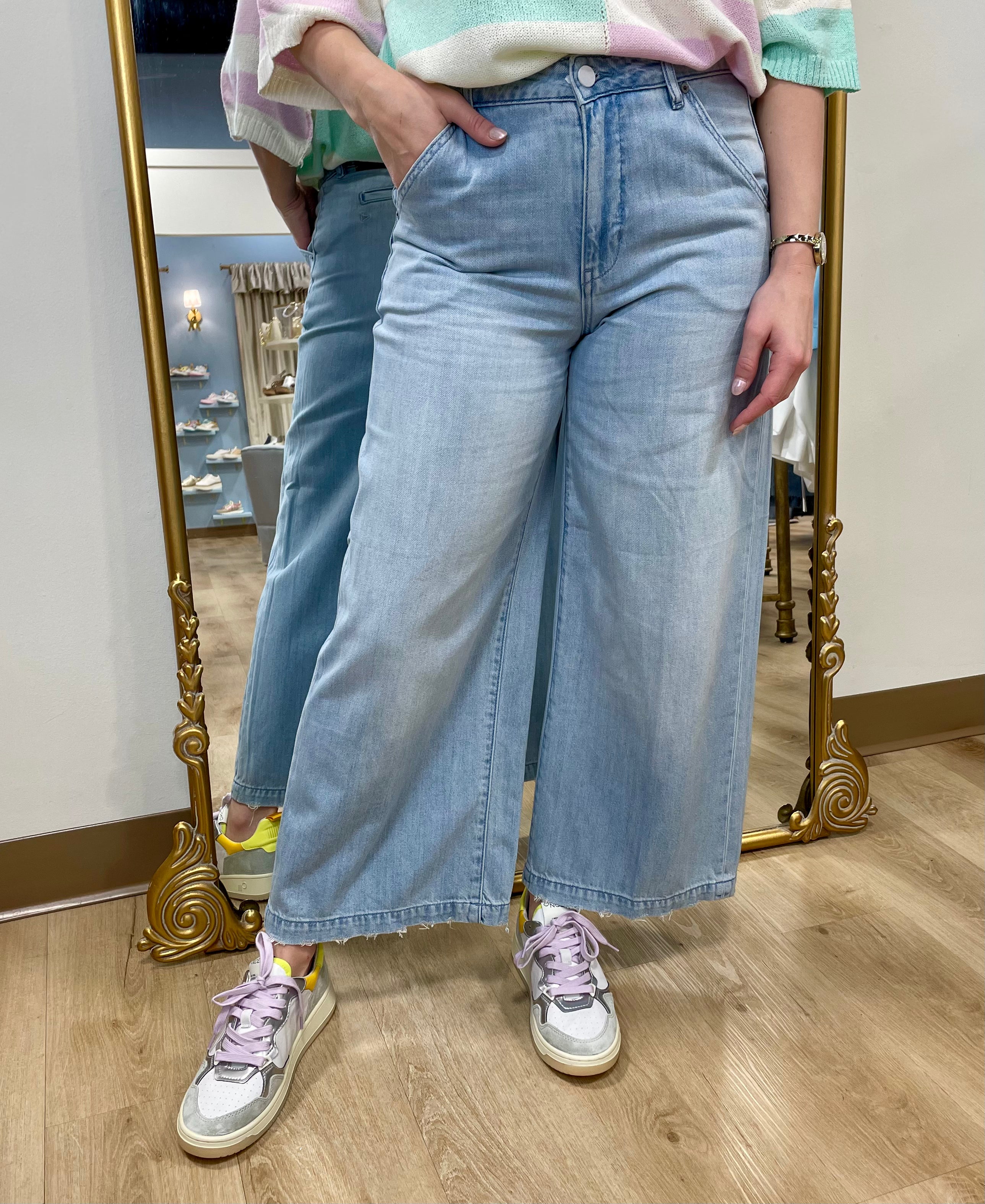 Hidden Nori Wide Leg Trouser Light Blue