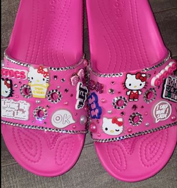 Hello Kitty Crocs – GTS by Lemave