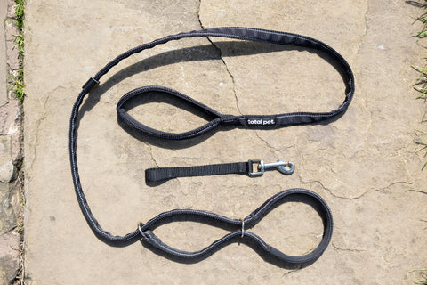 Flat figure of 8 dog lead