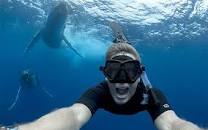 craig parry whale selfie