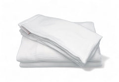 La parure de lit en mousseline blanche de Luxecosy séduit par son toucher agréable sur la peau et sa qualité supérieure.
