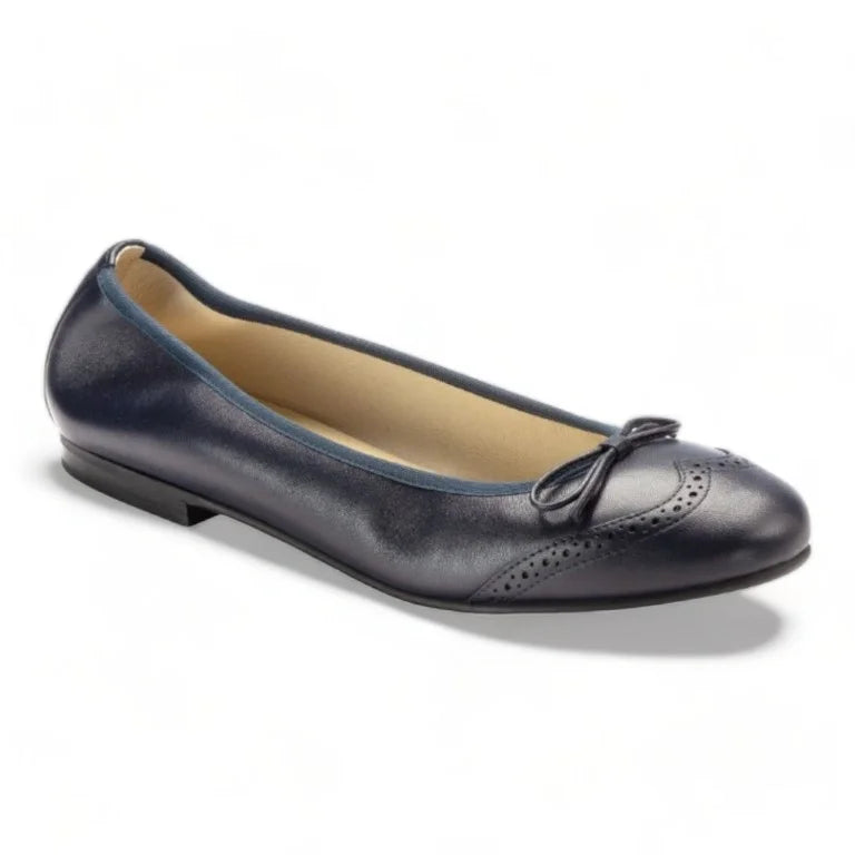 1540 - Navy Leather Girls Bow Shoe