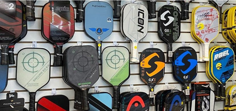 The Ultimate Pickleball Paddle Buying Guide