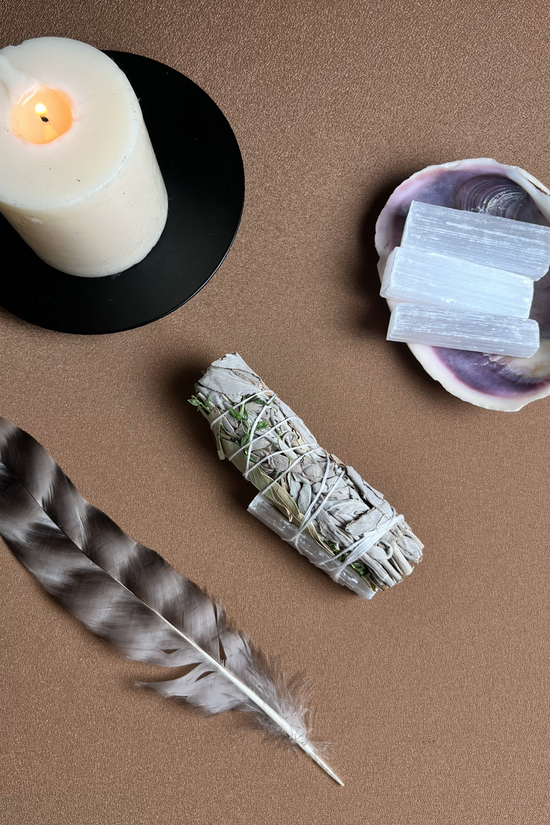 Unlocking the Magic of Smudging: A Complete Guide for Beginners