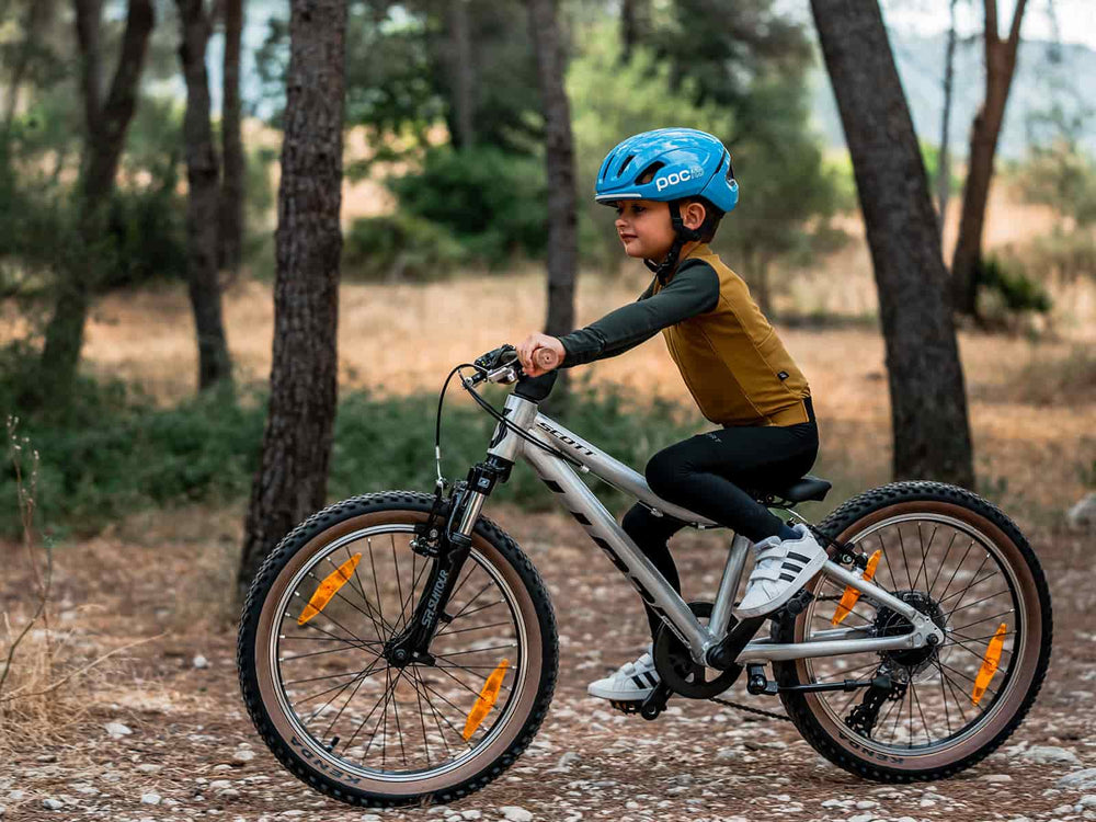 NUEVA COLECCIÓN DE DE CICLISMO PARA NIÑOS -