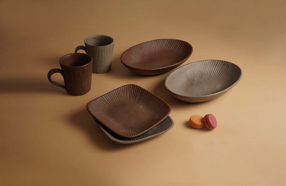 益子焼の器で有名なわかさま陶芸の、マグカップ、角皿、オーバル皿のシリーズ