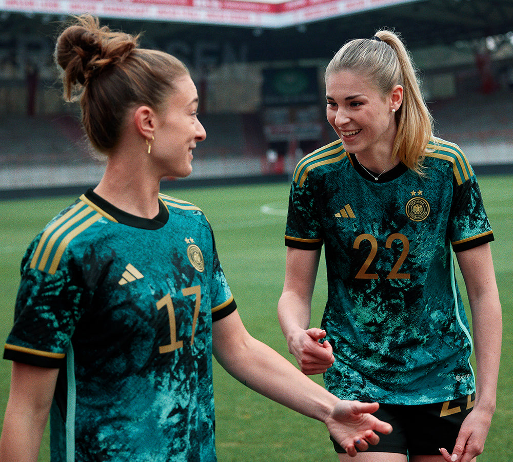 Cult Kits - TOP TEN: Women's World Cup Kits