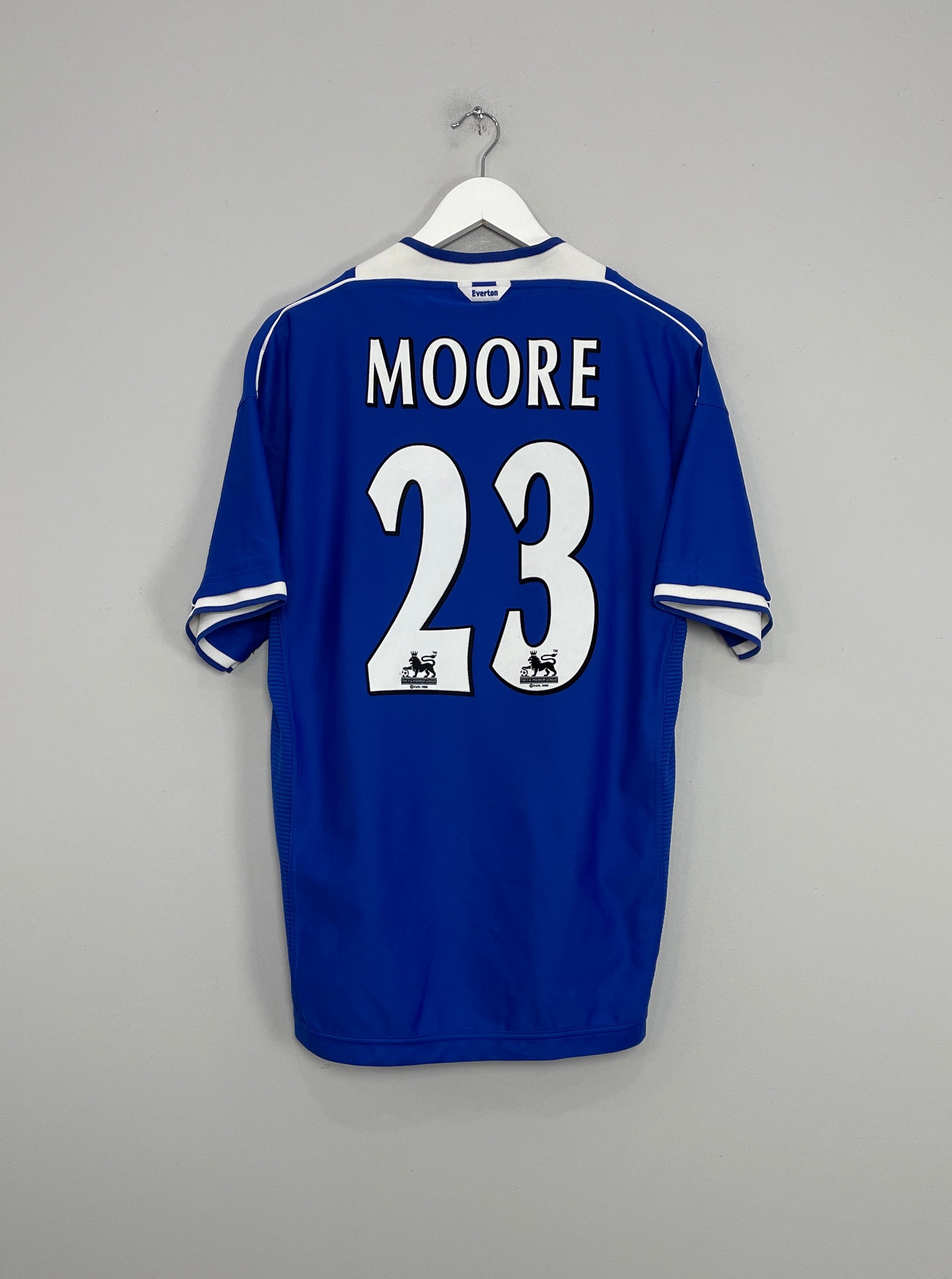 1999/00 EVERTON MOORE #23 HOME SHIRT (L) UMBRO