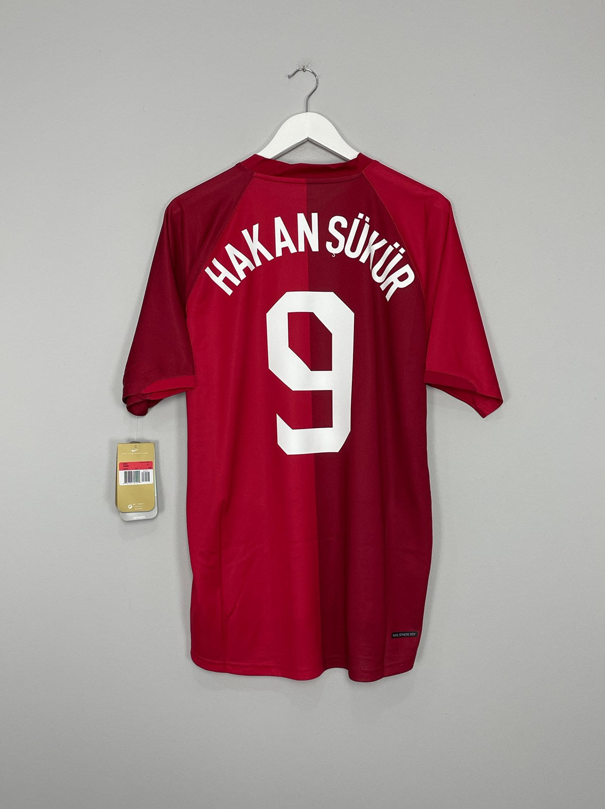 2006/08 TURKEY HAKAN SUKUR #9 BNWT HOME SHIRT (MULTIPLE SIZES) NIKE, Large / Turkey / 2006