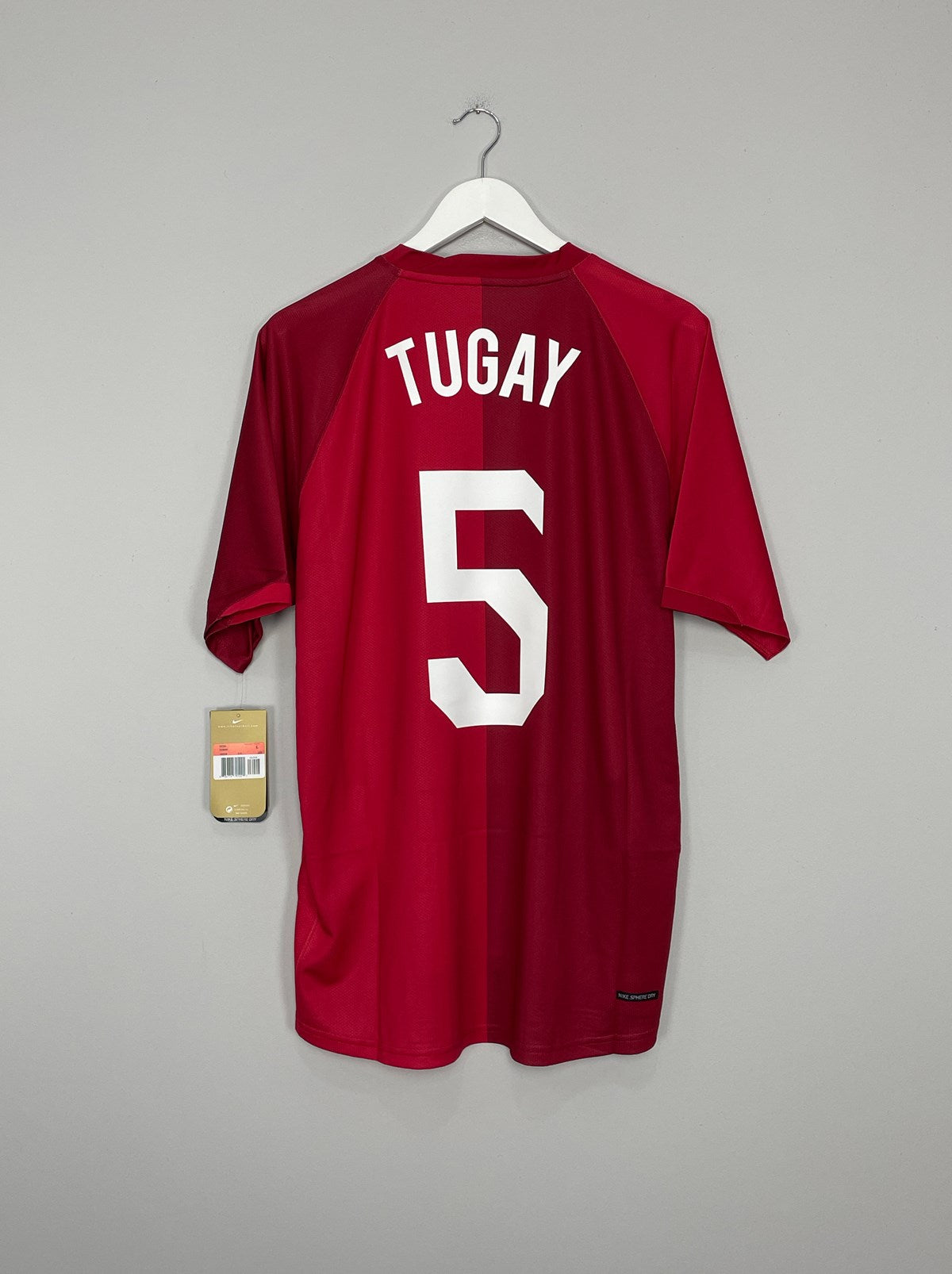 2006/08 TURKEY TUGAY #5 BNWT HOME SHIRT (MULTIPLE SIZES) NIKE, Large / Turkey / 2006