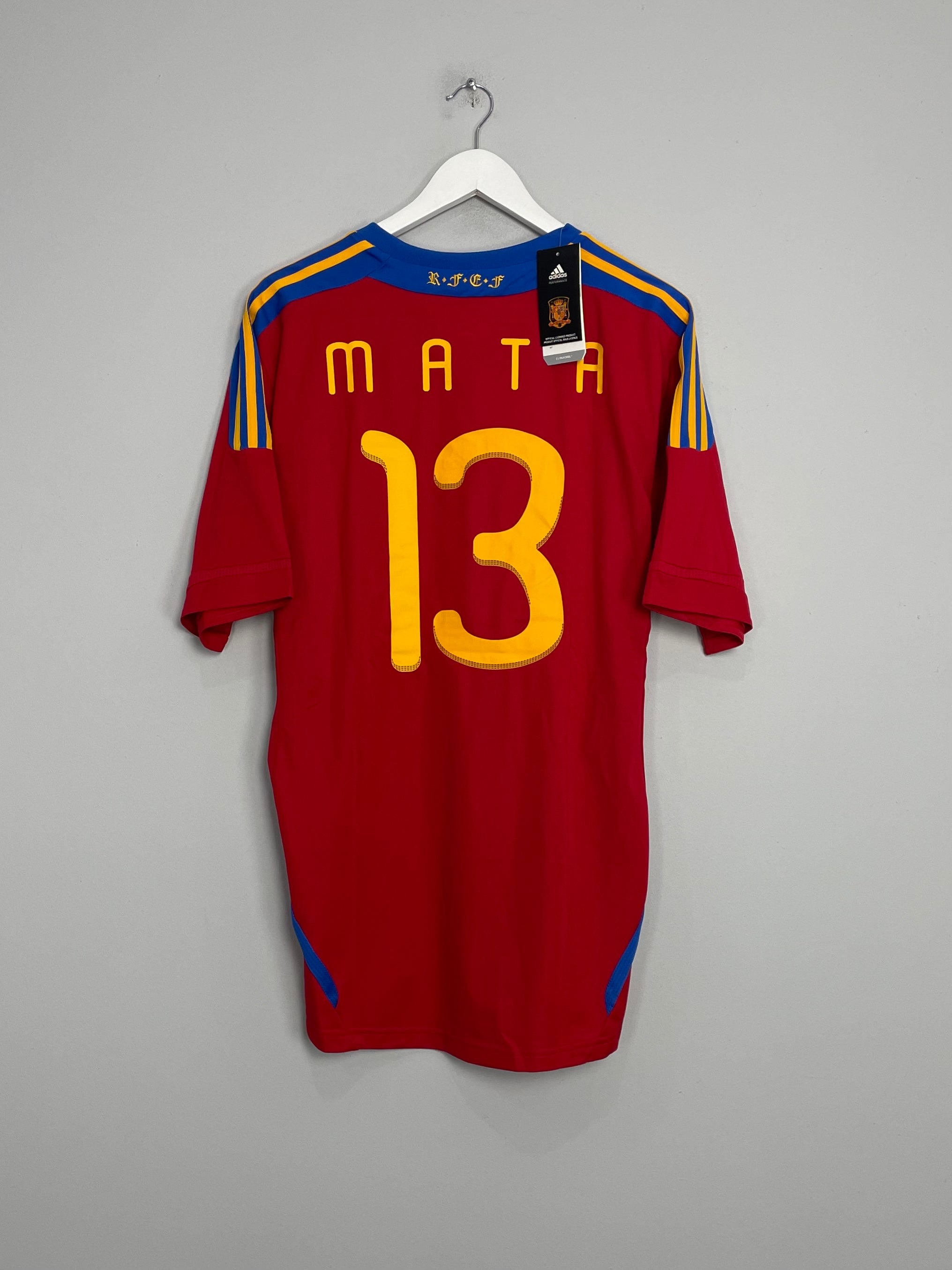 2010/11 SPAIN MATA #13 *BNWT* HOME SHIRT (XL) ADIDAS