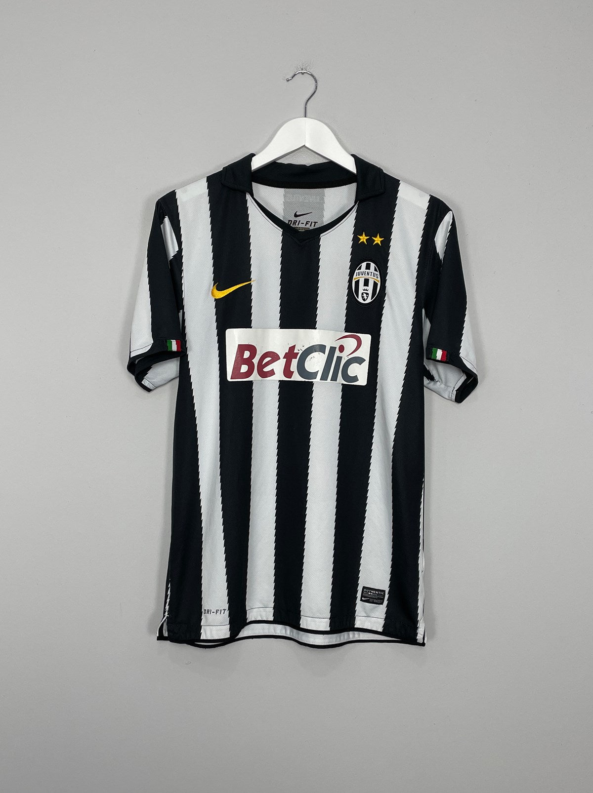 2010/11 JUVENTUS HOME SHIRT (M) NIKE