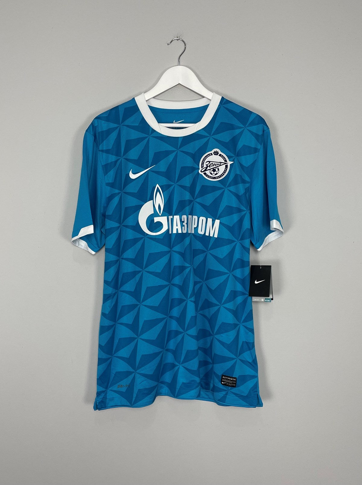 2011/12 ZENIT ST PETERSBURG CEMAK #25 *BNWT* HOME SHIRT (L) NIKE