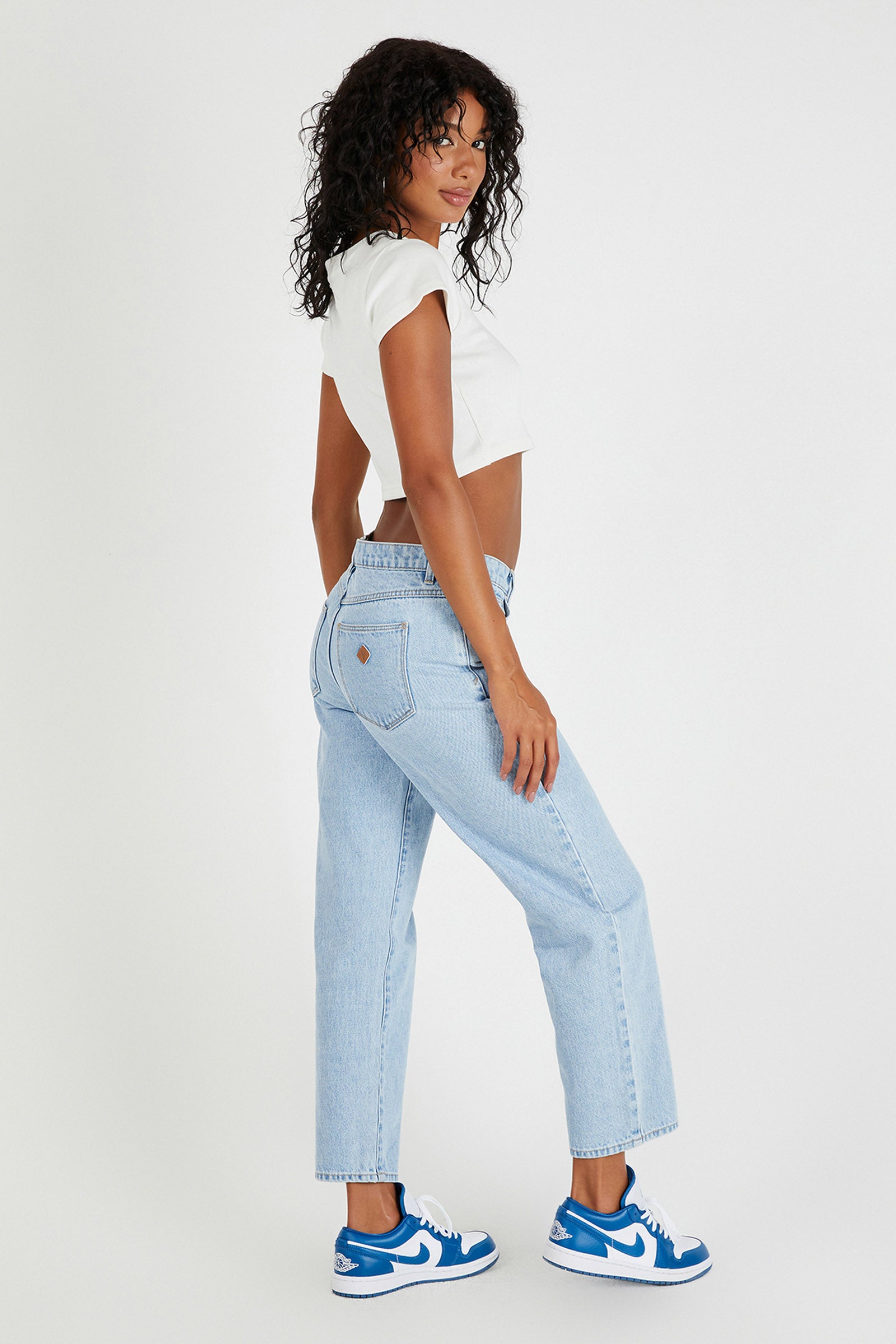 Light Wash Long Leg Straight Jeans