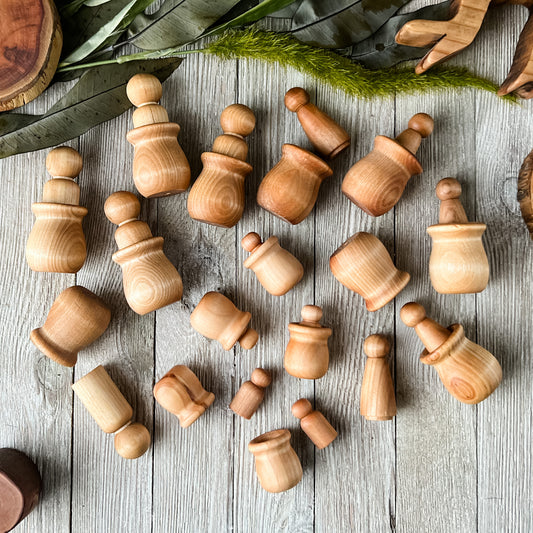 20 Wooden Balls  Chickadees Wooden Toys