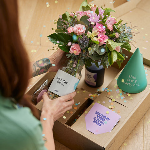 birthday gift box with flowers