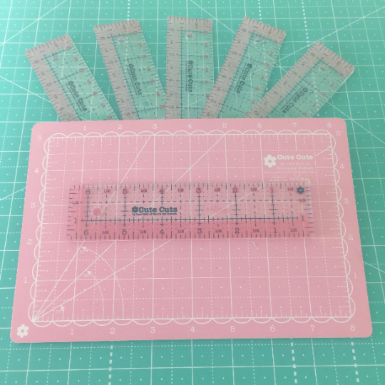 1 1/2" x 6 1/2" Cute Cuts Ruler
