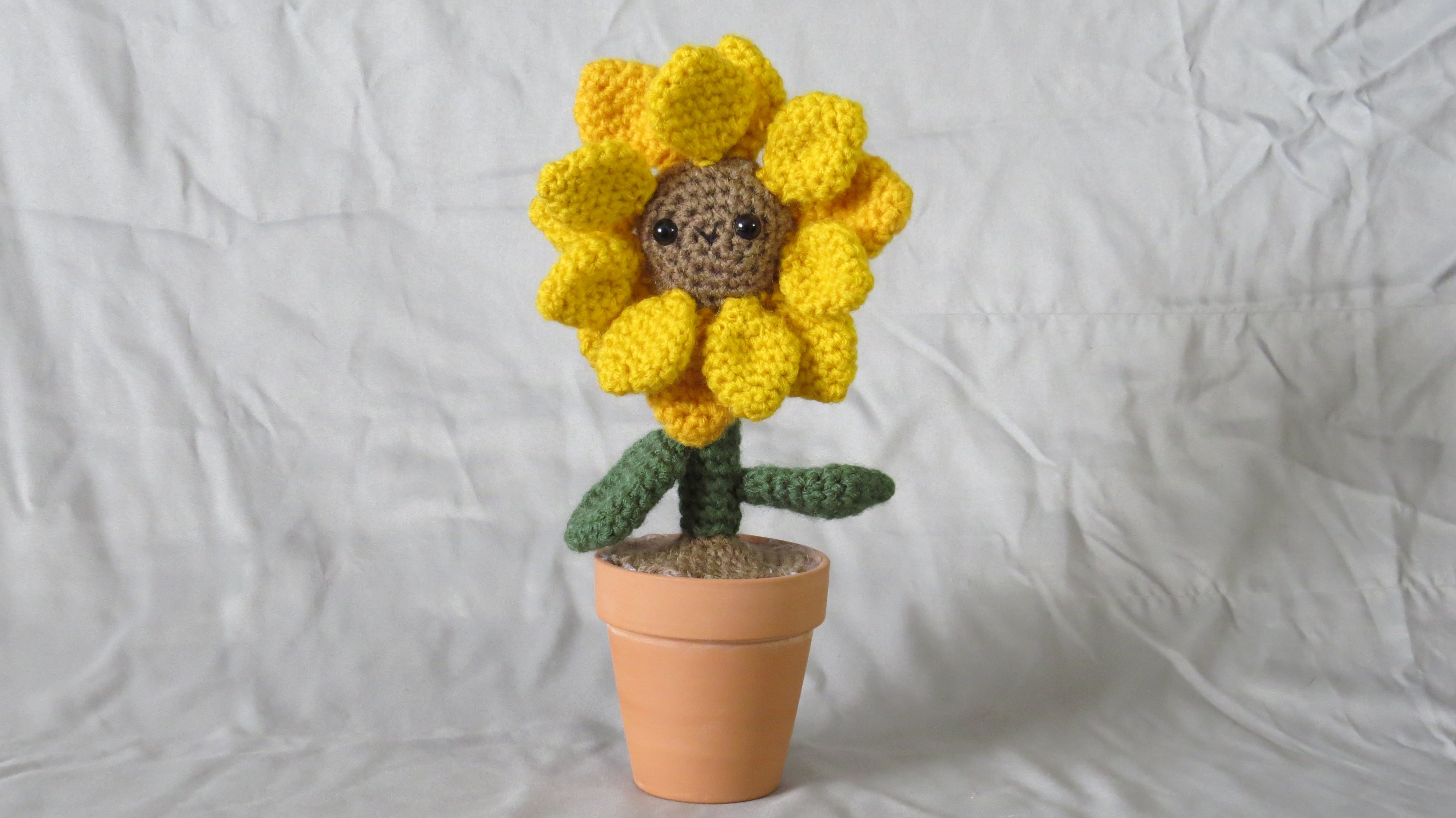 Sunflower – Hannah Does Crochet