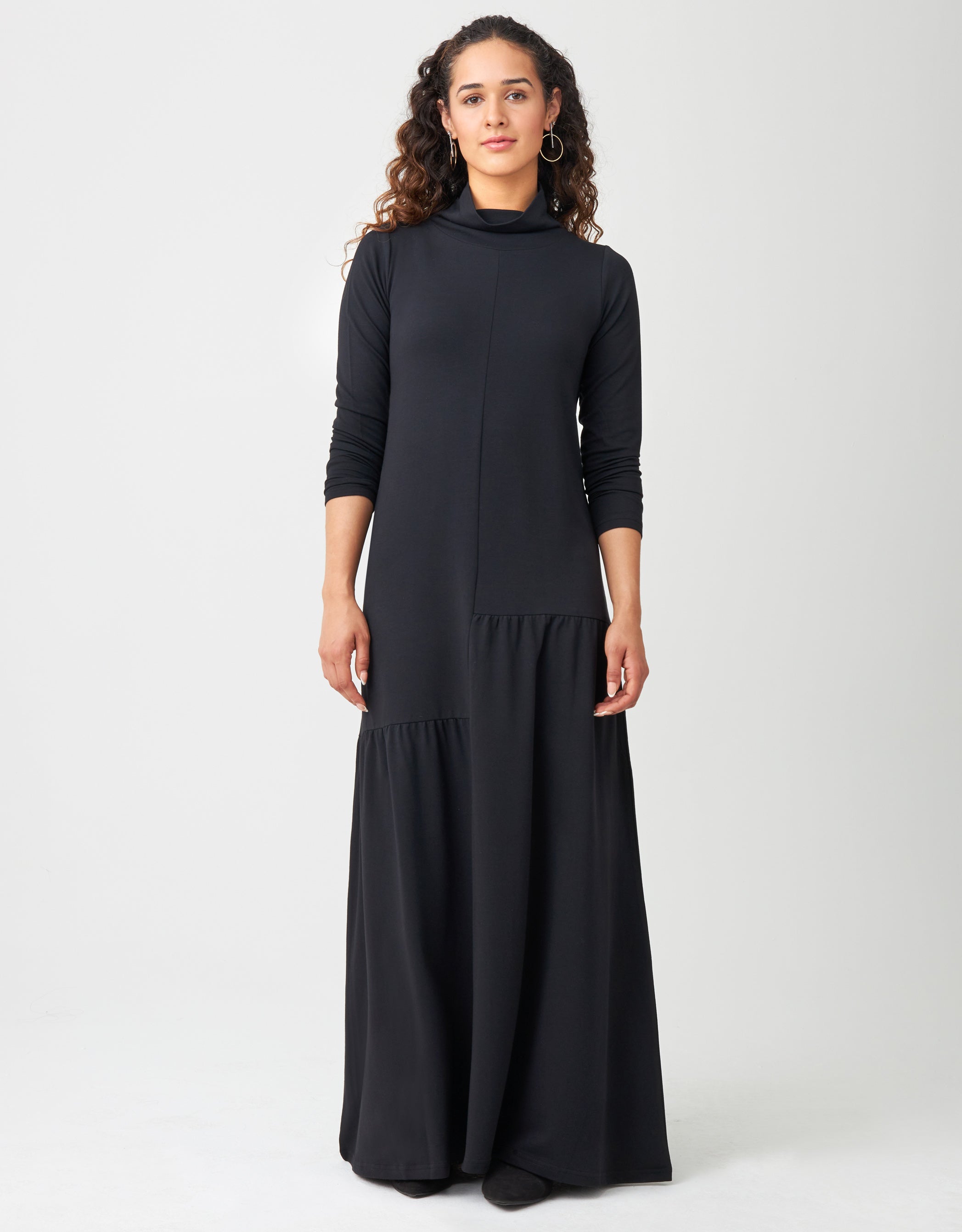 Jersey Knit Split Tiered Maxi Dress Shabbos Robe with Turtleneck Black