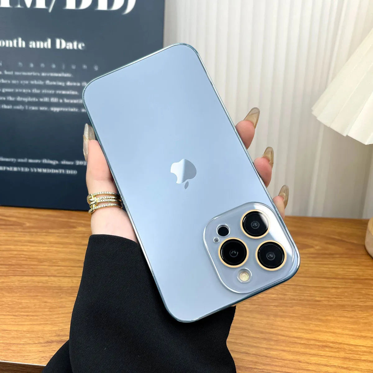 Product Image for Frendorf | Galvanisiertes Mattes Acryl Gehärtetes Glas iPhone Schutzhülle, Blau [1+1 FREI] / iPhone 15 Pro Max