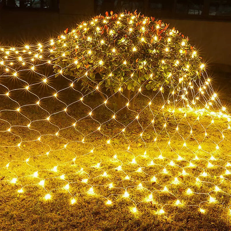 Product Image for Frendorf | Spezielle Wasserdichte Lichterkette, Warmweiß / 1.5*1.5 meters