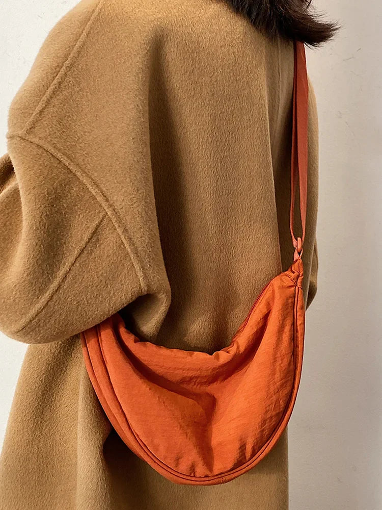 Product Image for Frendorf | Haze Bag️ | Die modische Knödeltasche für ein modisches Outfit, Orange / Grau