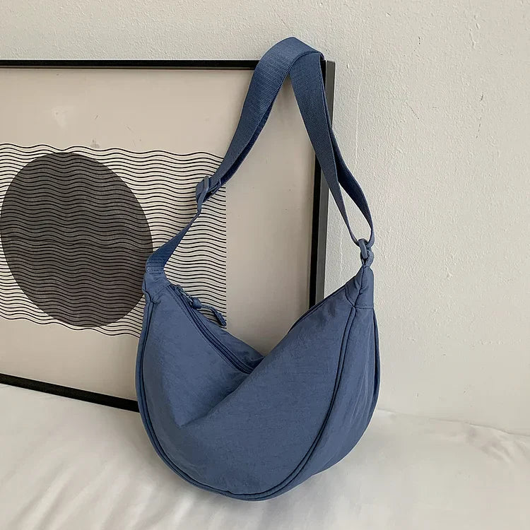 Product Image for Frendorf | Haze Bag️ | Die modische Knödeltasche für ein modisches Outfit, Blau / Orange