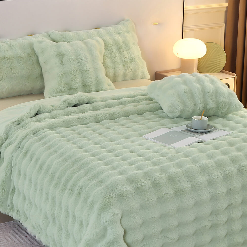 Product Image for Frendorf | Premium Bubble Doppel-Layer Verdickte Faux Kaninchenfell Decke, Grün / 39.37*62.99 in
