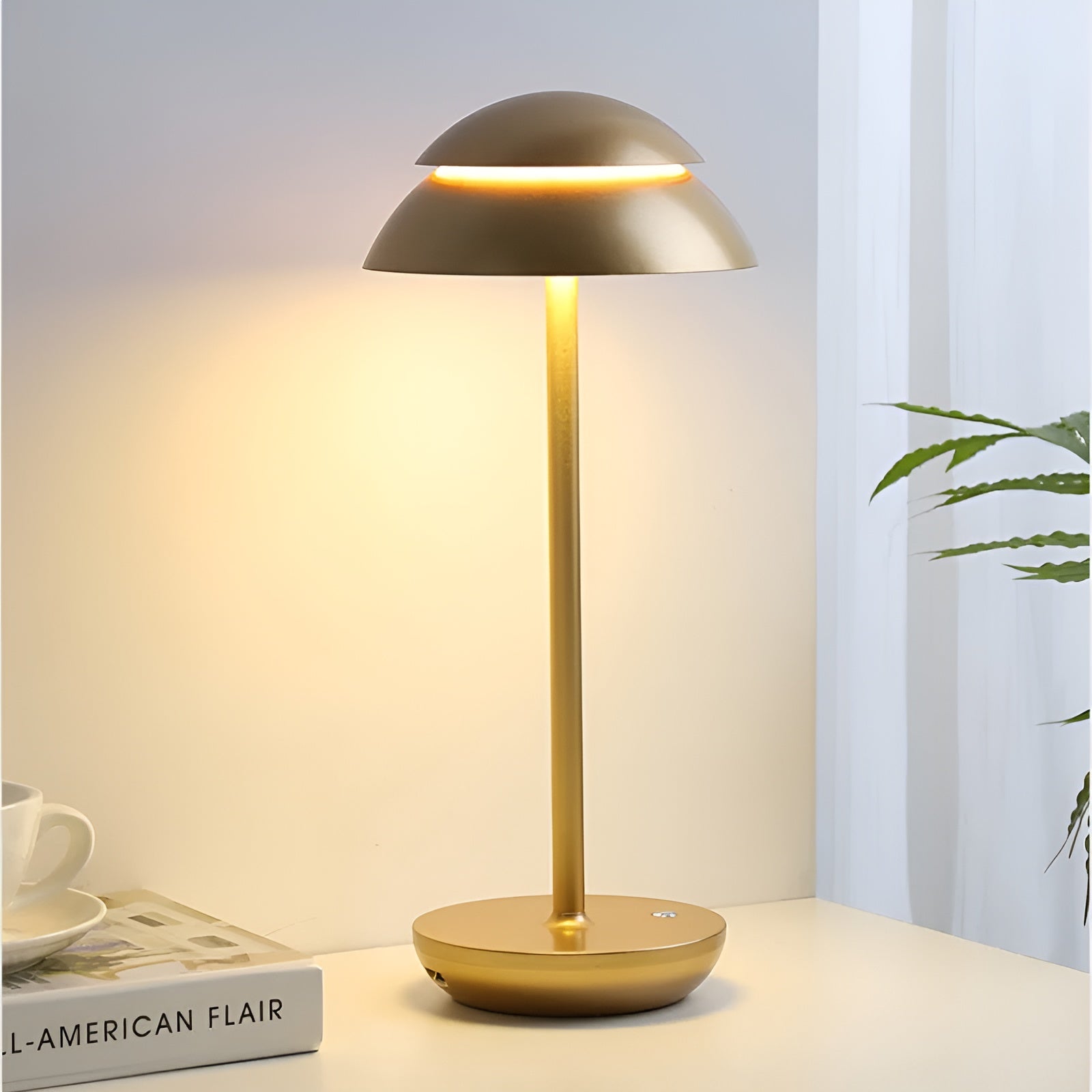 Product Image for UmbraGlow - Slim Wireless LED Umbrella Table Lamp, Holzfarbe