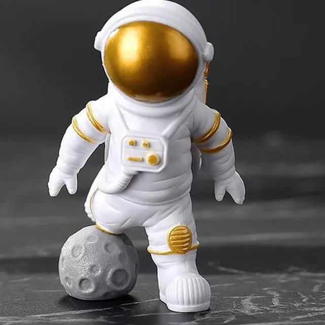 Product Image for Harz-Astronaut-Figur Statue Raumfahrer Skulptur Pädagogisches Spielzeug Schreibtisch-Dekoration Astronaut-Modell Für Kinder Geschenk, B