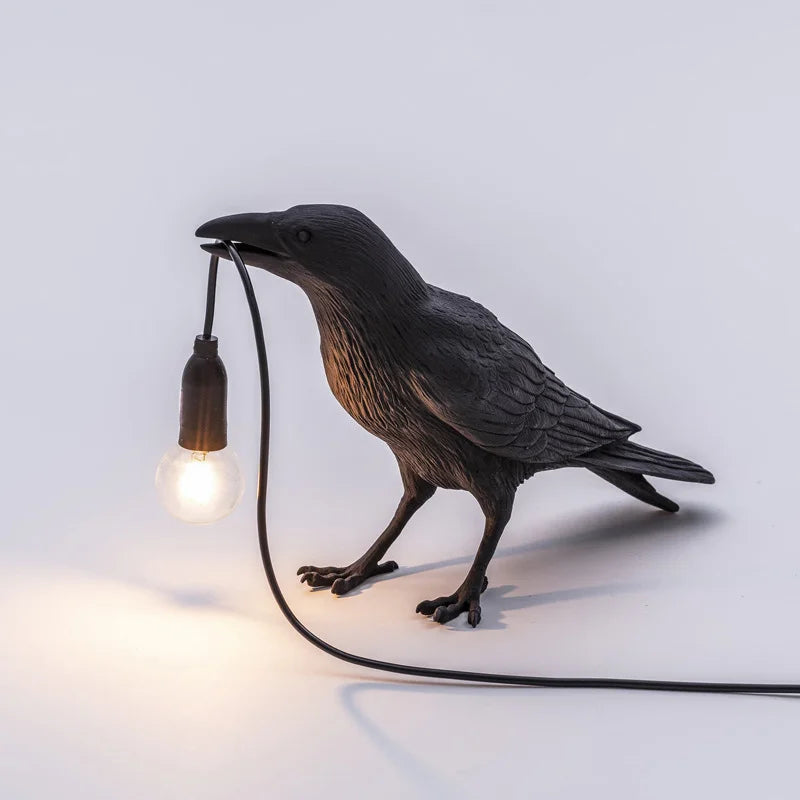 Product Image for Frendorf | Moderne Lucky Bird Tischlampe – Kreatives Harz Tierdesign für Schlafzimmer und Wohnzimmer, Schwarz stehend / EU-Stecker