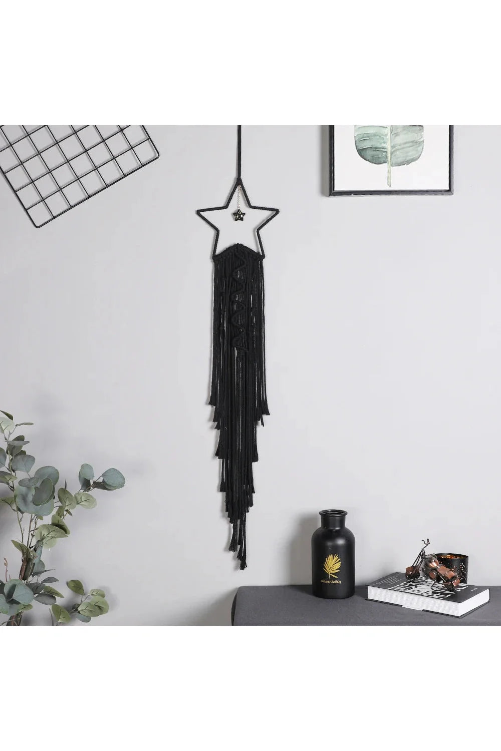 Product Image for Schwarzer Sonnen- und Mond-Traumfänger, macrame D7843
