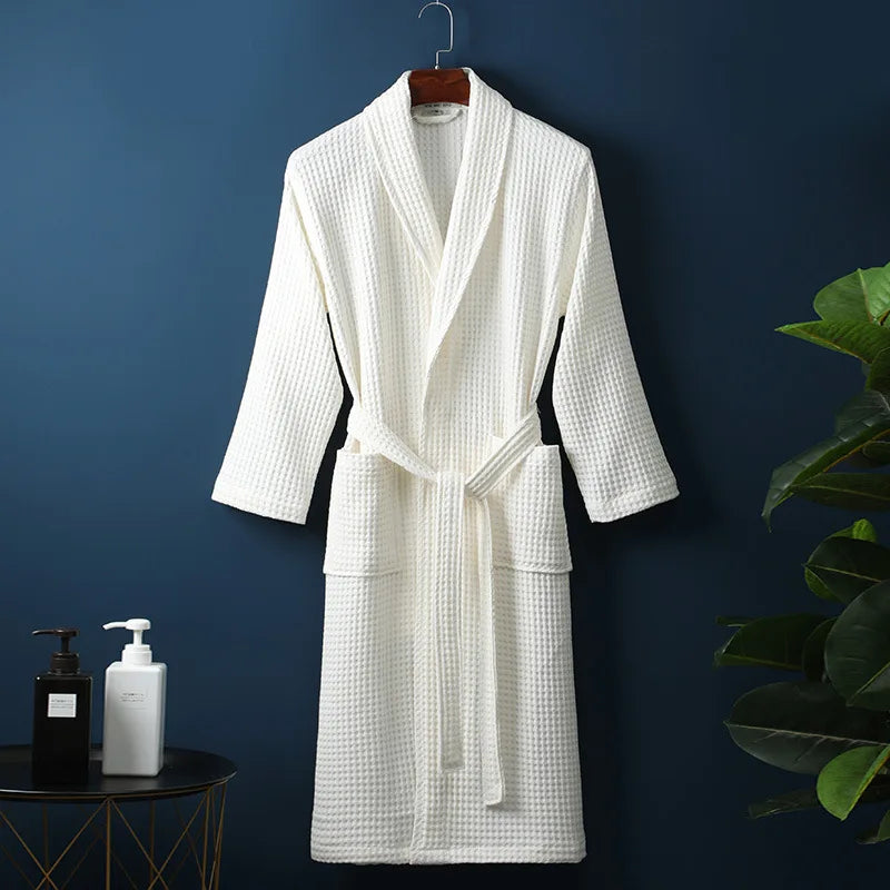 Product Image for Frendorf | Bademantel aus Baumwolle – Weich atmungsaktiv und perfekt für Zuhause oder Spa, Weiß / Herren L
