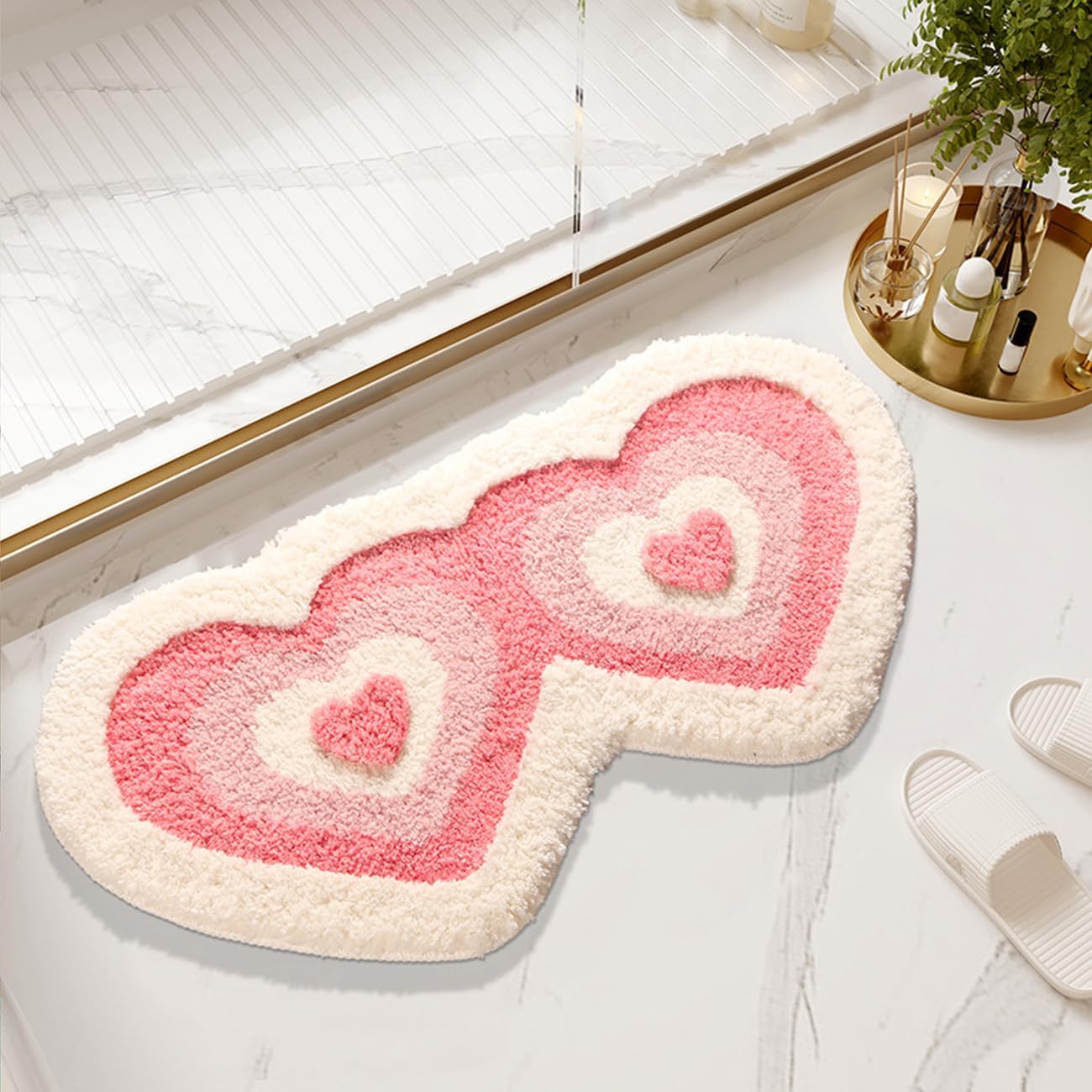 Product Image for Hearts Multiply Akzentteppich, 34x68cm / 1.1x2.2ft
