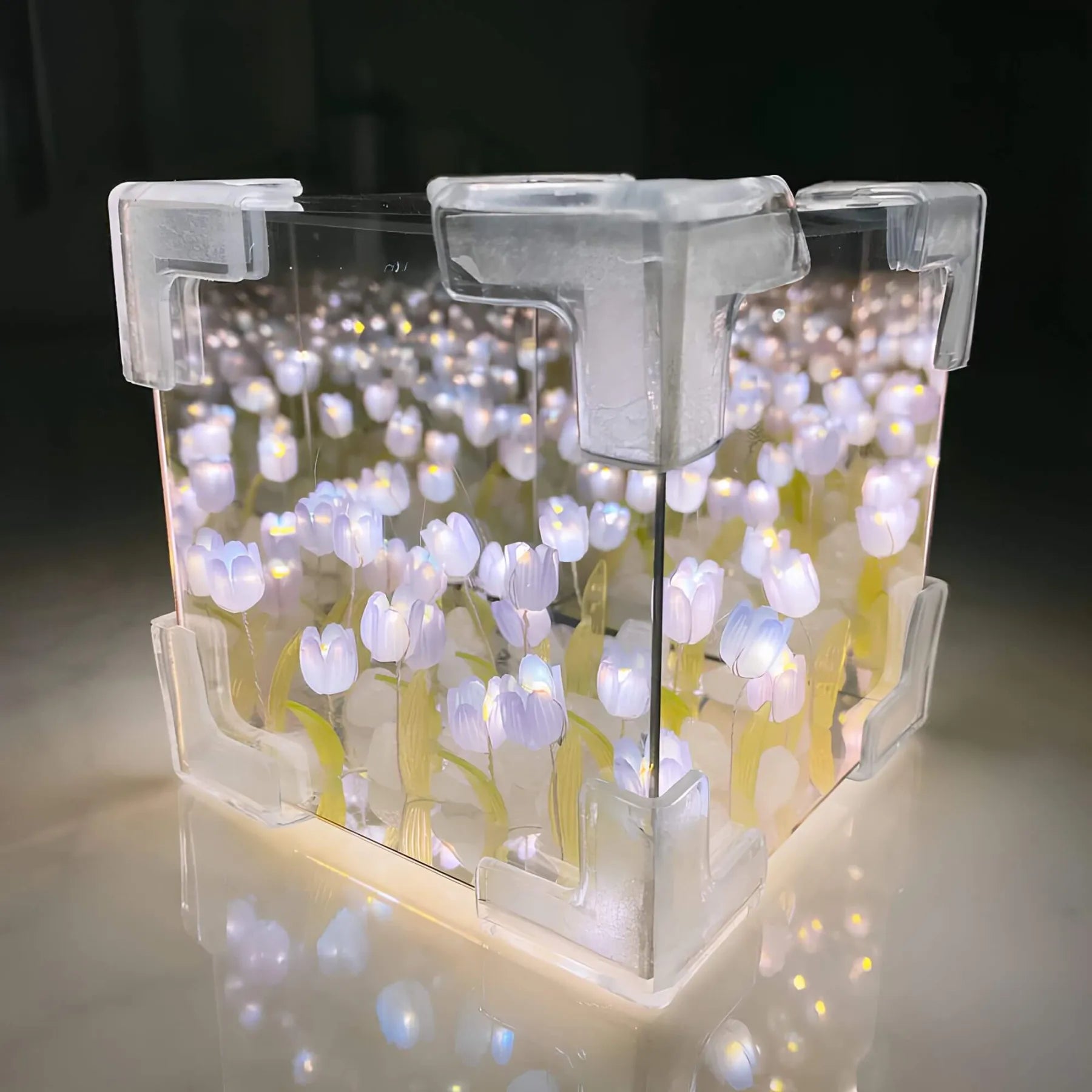 Product Image for Box - LED Blumenlampe, Lila